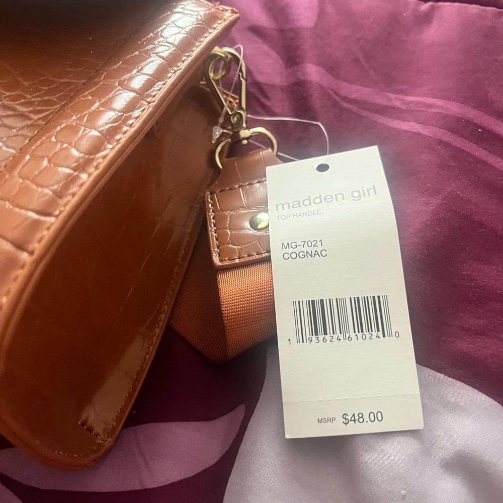 Madden Girl Mini Purse - Picture 2 of 7